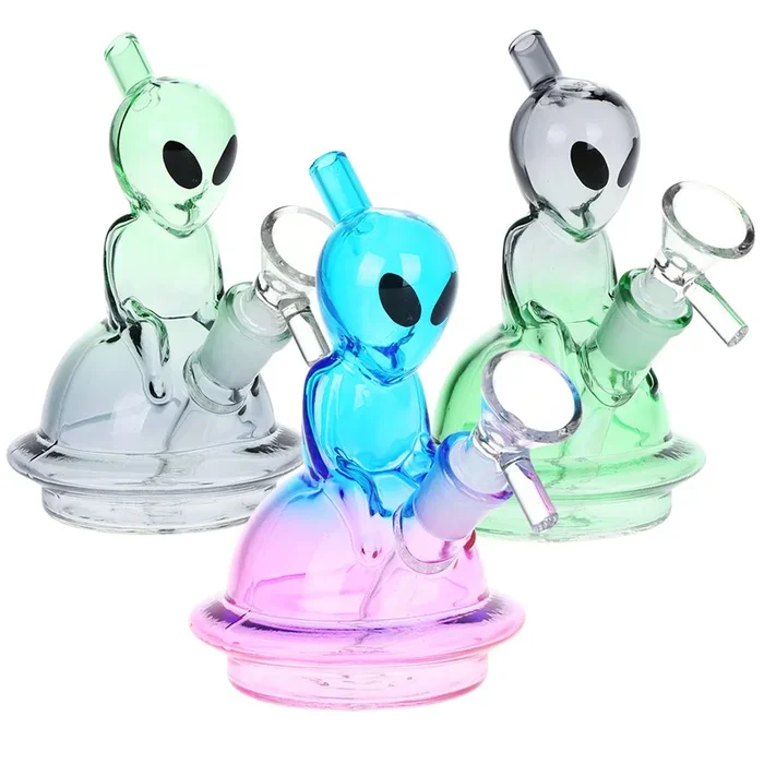 Alien UFO Ombre Mini Glass Water Pipe – 5″ / 14mm F / Colors Vary