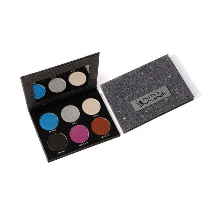 BEAUTY BY AMNA THE HOLIDAY GREY PALLET