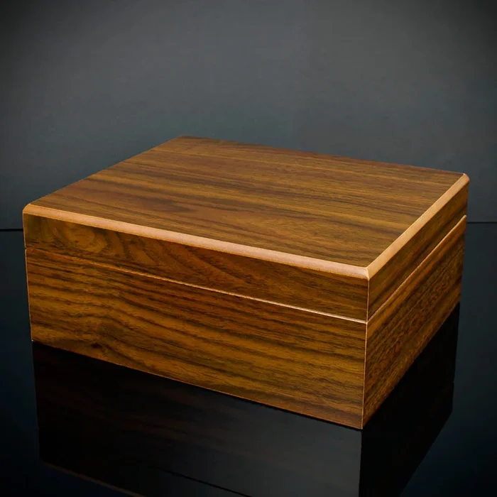 Cigar Humidor Walnut Veneer HU16 – 25 Cigar Capacity