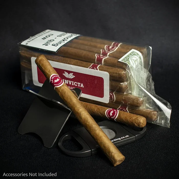 La Invicta Nicaraguan Panatela Cigars – Bundle of 25