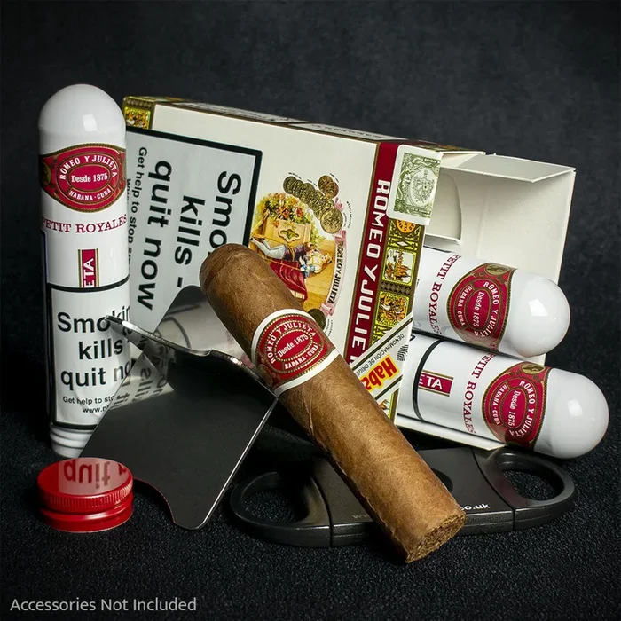 Romeo y Julieta Petit Royales Tubos Cuban Cigars – 3 Pack