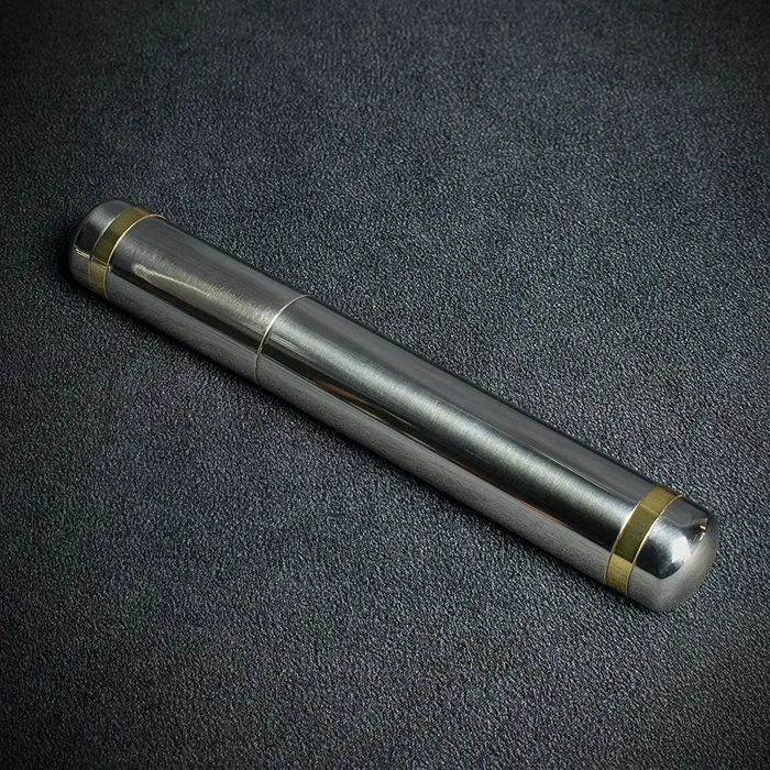 Single Cigar Tube – Polished Chrome Finish