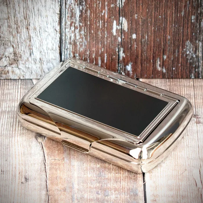 Tobacco Tin with Paper Holder – Polished Chrome with Black Panel